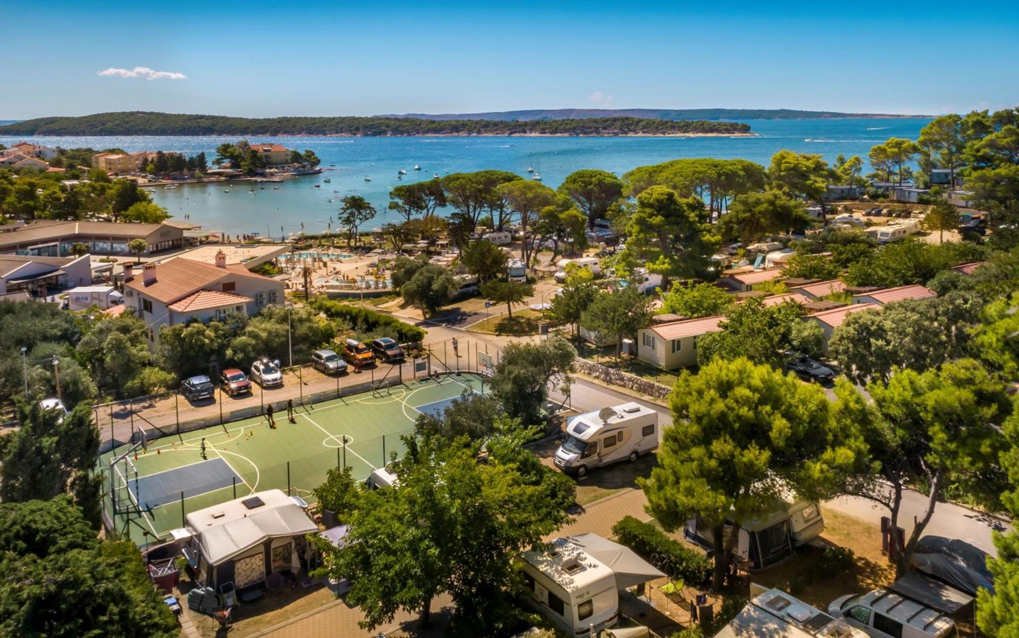 Valamar Camping Padova Banjol Exteriör bild