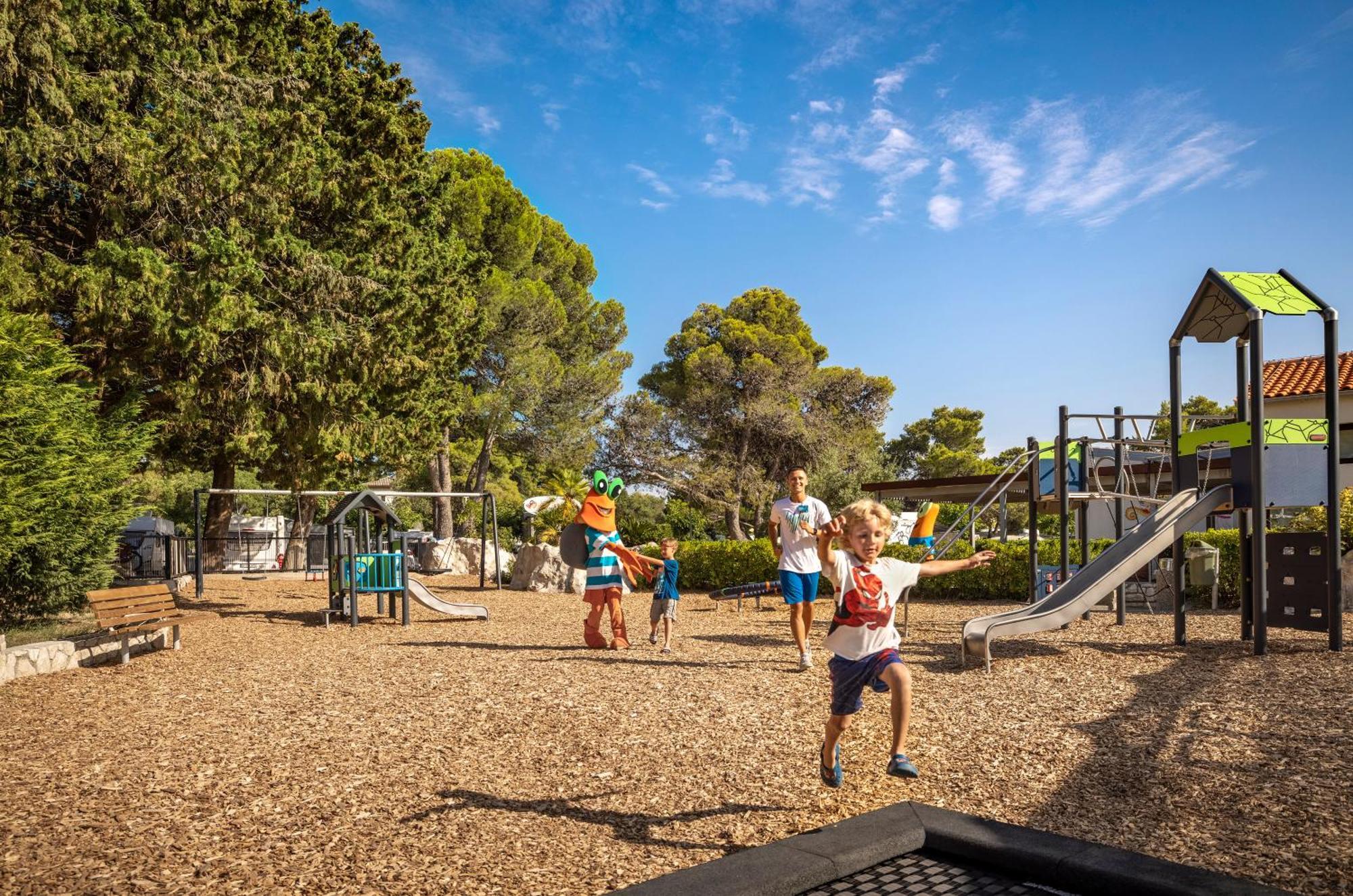 Valamar Camping Padova Banjol Exteriör bild