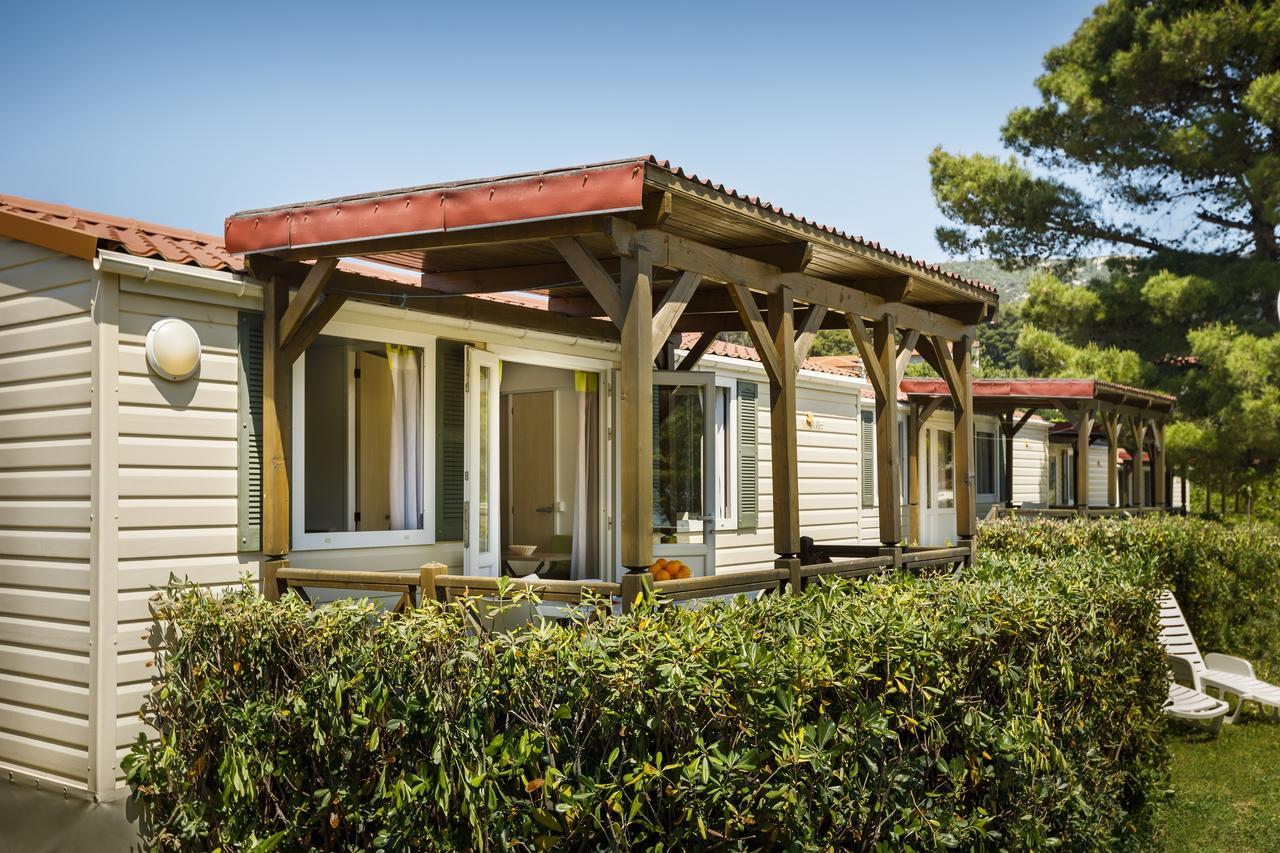 Valamar Camping Padova Banjol Exteriör bild