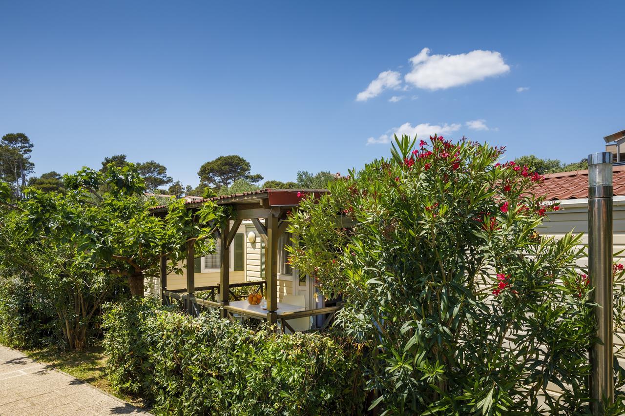 Valamar Camping Padova Banjol Exteriör bild