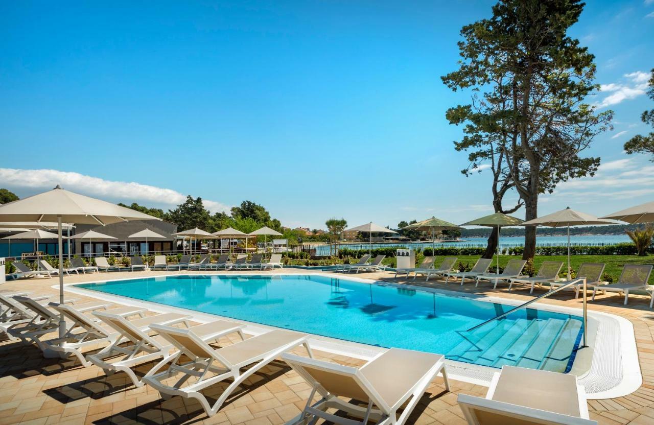 Valamar Camping Padova Banjol Exteriör bild